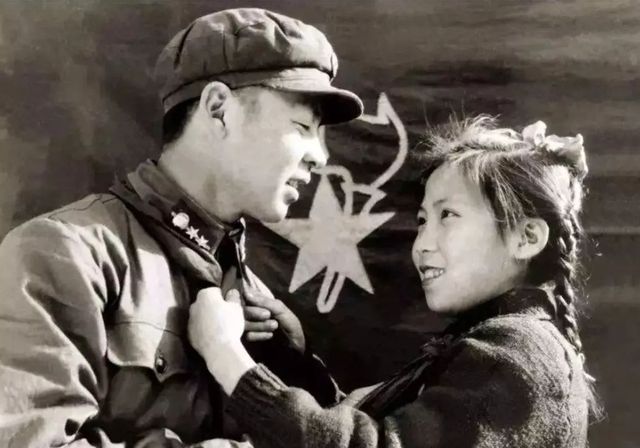 年后鉴定人披露事故发生的详情惹人泪目K8凯发1962年雷锋因公牺牲41(图11)