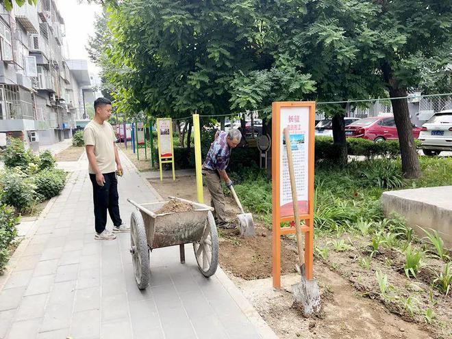 这社区便民晾衣杆让居民省心省力→k8凯发一触即发晾晒有去处顺义(图6)